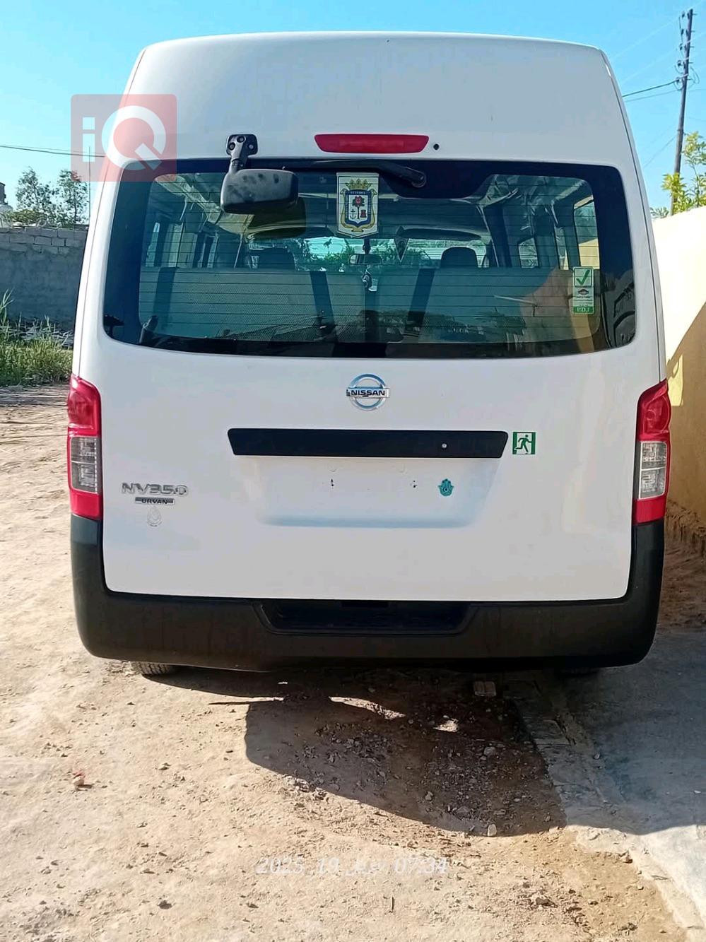 Nissan Urvan